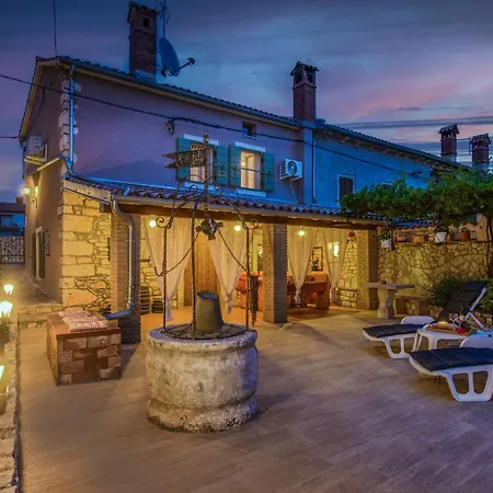Feriehus Rustic Istrian House Varesco Krnica