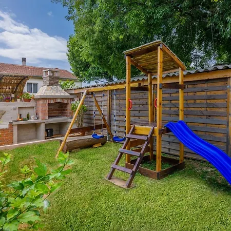Σπίτι διακοπών Rustic Istrian House Varesco