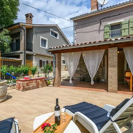 Rustic Istrian House Varesco Krnica