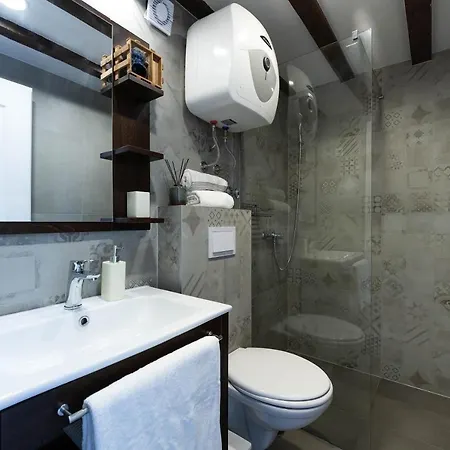 Rustic Istrian House Varesco *