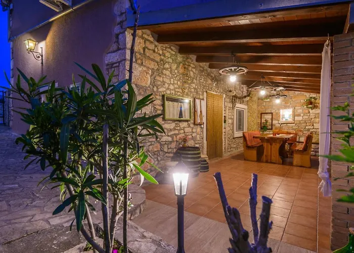 Hébergement de vacances Rustic Istrian House Varesco