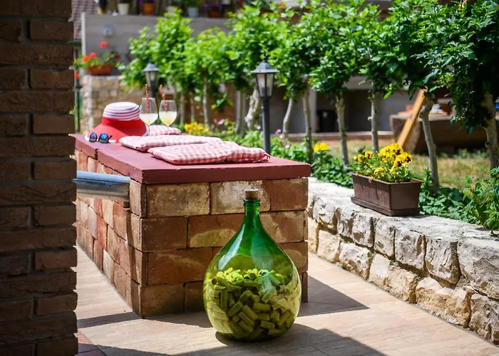 Feriehus Rustic Istrian House Varesco
