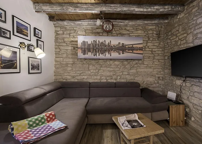 Feriehus Rustic Istrian House Varesco Krnica