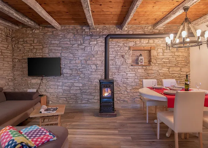 Rustic Istrian House Varesco Krnica