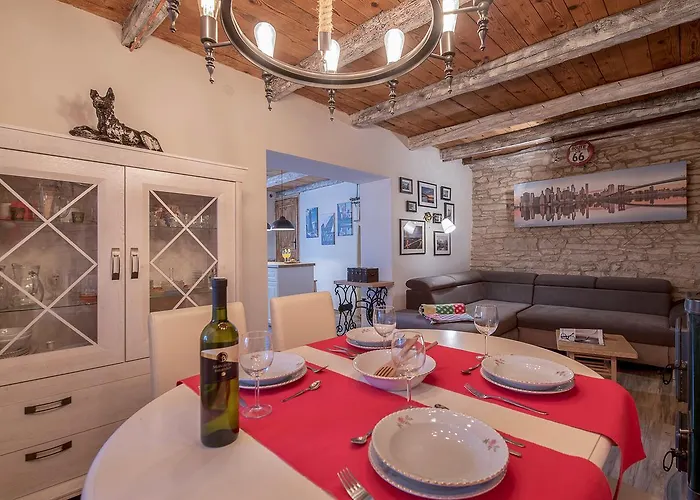 Feriehus Rustic Istrian House Varesco