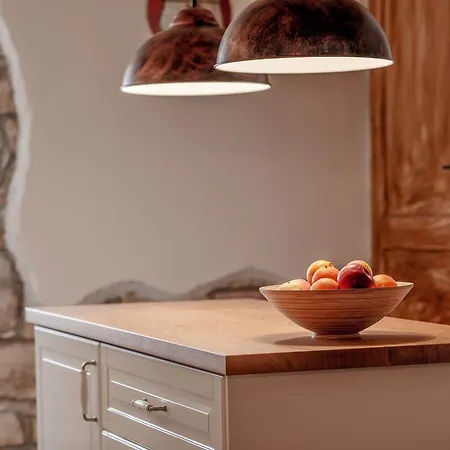 Rustic Istrian House Varesco Feriehus *